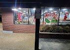 Trenton Liquors storefront, a short drive from Lookout Mountain attractions